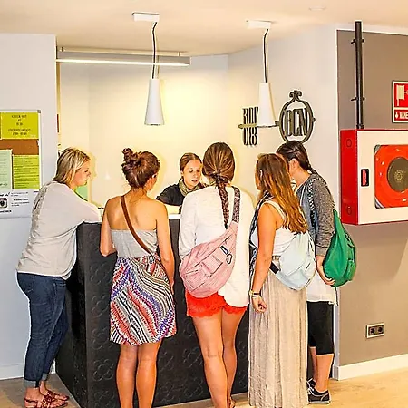 Room018bcn Alberg Barcelona