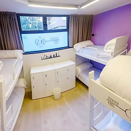 Alberg Room018bcn *
