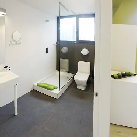 Room018bcn *