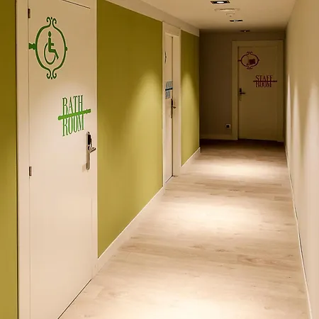 Room018bcn